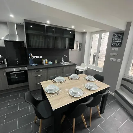 Cosy, Wifi Gratuit,5 Min De La Gare Appartamento *